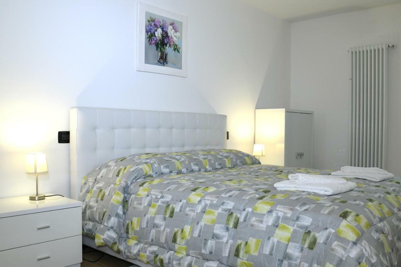 Apartment Gli Ulivi - Tremezzina Tremezzo Zewnętrze zdjęcie